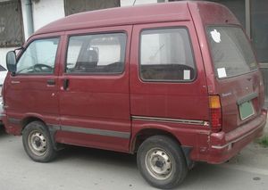 기아 타우너 후측면