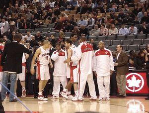 2006-07 시즌 동안 보시는 평균 득점과 리바운드를 향상시켰고, 2005-06 시즌과는 완전히 다른 팀을 이끌어야 했다.