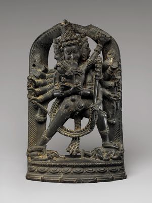 12세기 벵골 출신의 차크라삼바라(Chakrasamvara)와 바즈라바라히(Vajravarahi)의 성적 결합(yab-yum)을 묘사한 석상