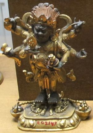 대흑천(Dàhēitiān)의 청나라 시대 소상. 중국. 17세기.