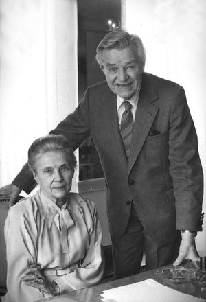 알바 뮈르달과 군나르 뮈르달, 1980년경