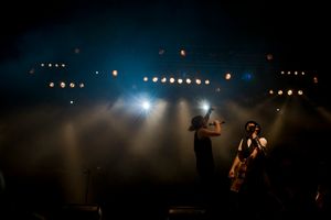 제니퍼 네틀스와 크리스티안 부시, 2009년 무대