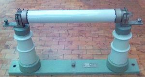 20 kV 네트워크용 구형 중전압 퓨즈