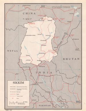 시킴, 춤비 계곡, 나투라 고개 (CIA, 1965).