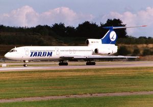 TAROM Tu-154B-1