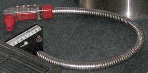 현대식 바의 탄산수 기계