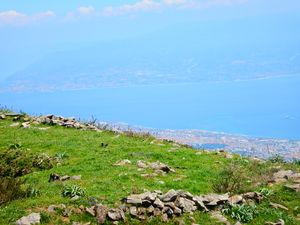 펠로리타니 산맥, 시칠리아에서 본 이동 통로인 메시나 해협의 병목 현상