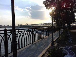 2016년 쿠트의 강변 도로