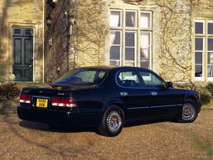 기아 엔터프라이즈 후측면