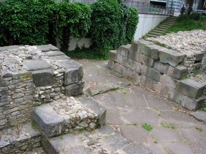 4세기 후반 로마 도시의 성문 유적