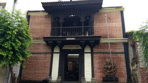 차페카르 형제의 거주지였던 친치와드의 차페카르 와다.