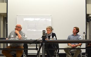 2014년 버클리에서 주디스 버틀러와 함께한 에티엔 발리바르