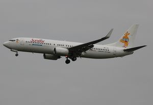 엘 알 항공이 운항하는 썬 도르 보잉 737-800기