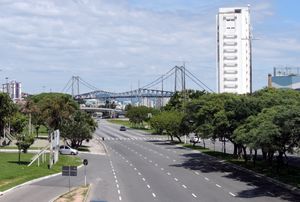 파울로 폰테스 애비뉴