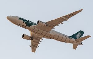 사우디 국경일(88주년) 기념 특별 도색을 한 사우디아라비아 공군(Royal Saudi Air Force)의 A330 MRTT
