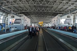 A 탑승구 출발 구역