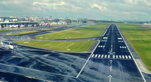 활주로와 에이프런