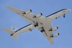 1970년대 후반부터 슈퍼 세븐티는 더 크고 효율적인 CFM56 엔진으로 재장착되었다.