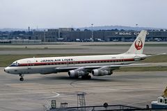 일본항공 DC-8-55기