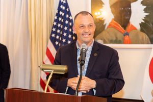 2024년 도쿄에서 연설하는 그린