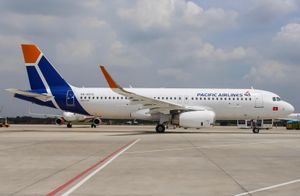 패시픽 항공(Pacific Airlines) 도색이 된 에어버스 A320-200