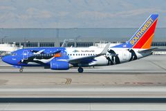 사우스웨스트 항공 보잉 737 '펭귄' N280WN