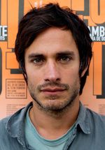 가엘 가르시아 베르날, TV 코미디/뮤지컬 부문 남우주연상 수상