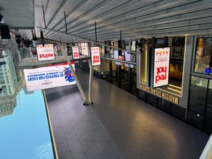 2024년 매디슨 스퀘어 가든과 펜 역의 7번가 입구