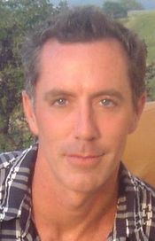 마이클 맥도널드는 매드 TV에서 10시즌 동안 출연한 최장수 출연자이다.