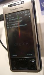 윈도우 기반의 Xperia X1, 최초의 Xperia 기기