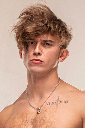 세 차례 챔피언에 등극, 통산 626일로 최장 기간 챔피언이었던 훅(Hook)