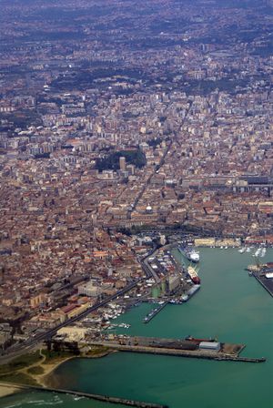 카타니아 항구의 항공 사진