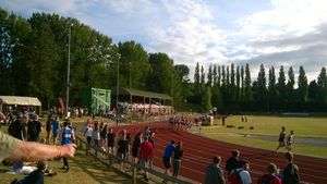 우드사이드 육상 경기장(Woodside Athletics Stadium)