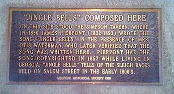 매사추세츠주 메드퍼드 하이 스트리트 19번지의 명판