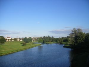 데시즈(Decize)의 루아르 강