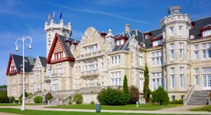 1912년에 완공된 마그달레나 궁전