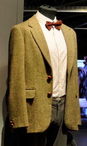 열한 번째 닥터의 첫 번째 의상