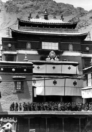 타실룬포 사원, 1938년 독일 탐험대 촬영