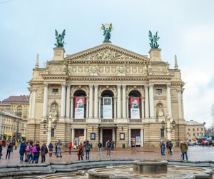 리비우 오페라와 발레 극장