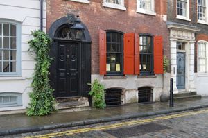 데니스 세버스 하우스