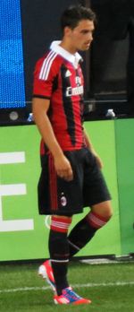 밀란에서 뛰는 데 실리오