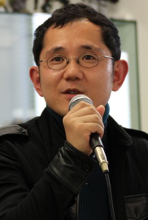 시리즈 제작자 타쿠미 슈는 이전 게임으로 시리즈를 끝내고 싶어했다.