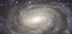 허블 우주 망원경이 촬영한 나선은하 NGC 6384