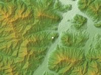 다케다성의 위치와 주변 지형. 중앙의 흰 원이 고성산