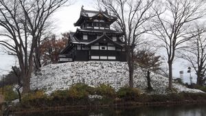 고다 성 삼중 야구라(니가타현 조에쓰시)