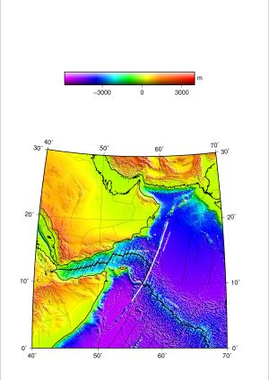 해저를 달리는 선은 판의 분리를 나타내는 단층, 인도양의 흰 선은 오웬 분열대(Owen Fracture Zone)의 위치