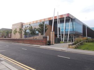 레드카 레저 센터