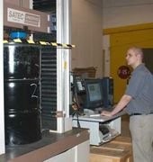 강철 드럼 압축 테스트