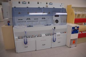 반도체 산업 등에서 사용되는 습식 식각 탱크