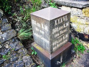 km}}입니다; 쉼표는 독일의 소수점 구분 기호입니다.